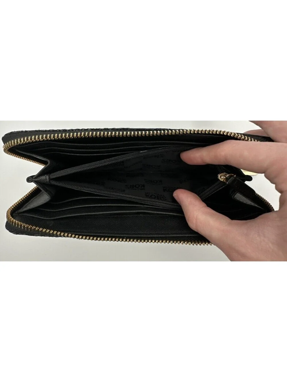 Michael Kors Jet Set Travel Black Snakeskin Embossed Continental Wallet
